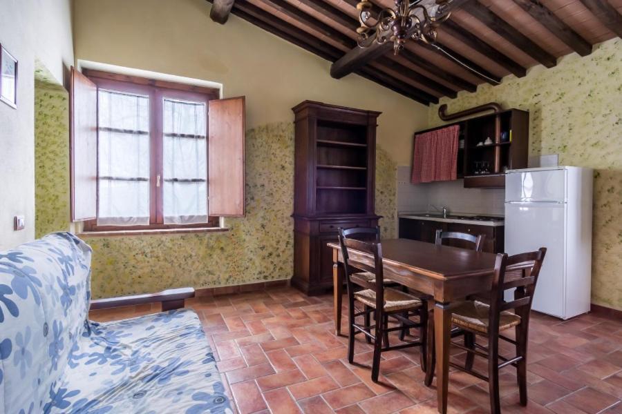 Agriturismo Borgo Campetroso Suvereto Quarto foto